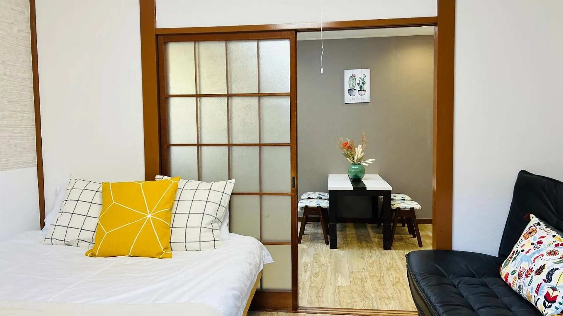 Nishi-Shinjuku-Zyz Aparthotel Tokyo