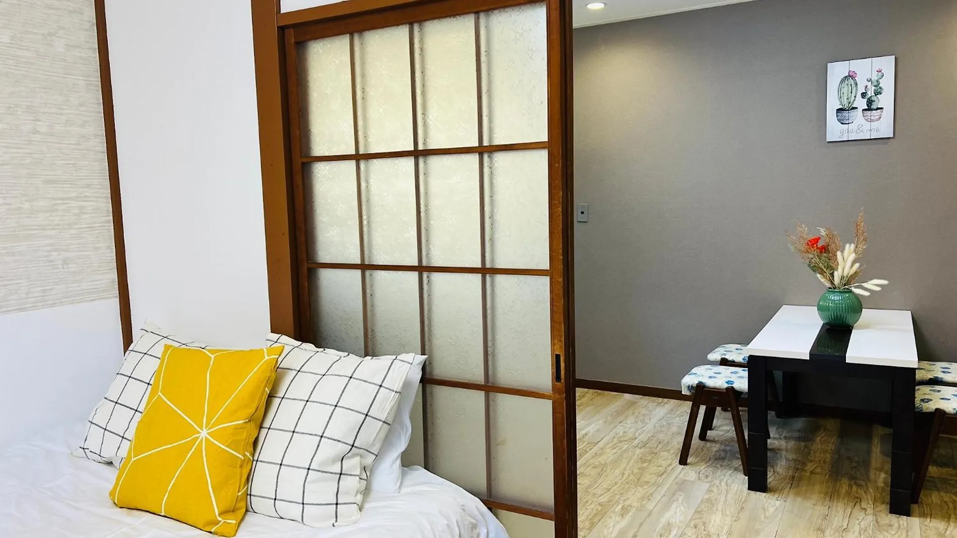 Nishi-Shinjuku-Zyz Aparthotel Tokyo